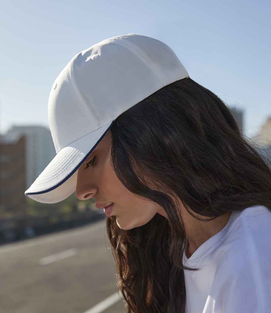 Beechfield Team Sports-Tech Cap - White/French Navy (BB195R)