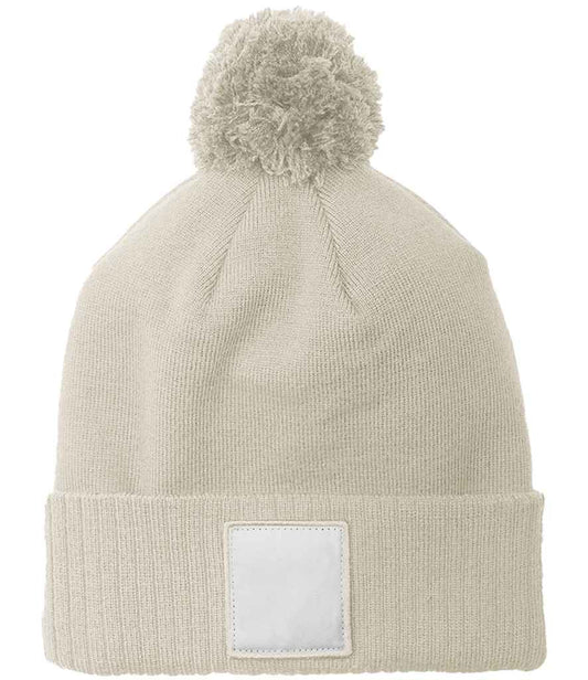Beechfield Appliqué Patch Pom Beanie - Oatmeal/White (BB338R)