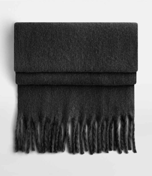 Beechfield Fluffy Scarf - Black (BB496R)
