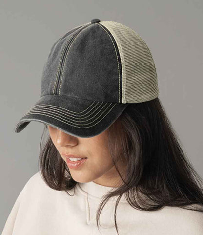 Beechfield 6 Panel Vintage Trucker Cap - Vintage Black/Stone (BB672)
