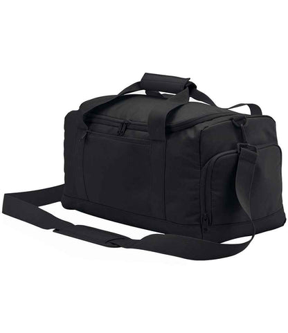 BagBase Small Training Holdall - Black (BG560)