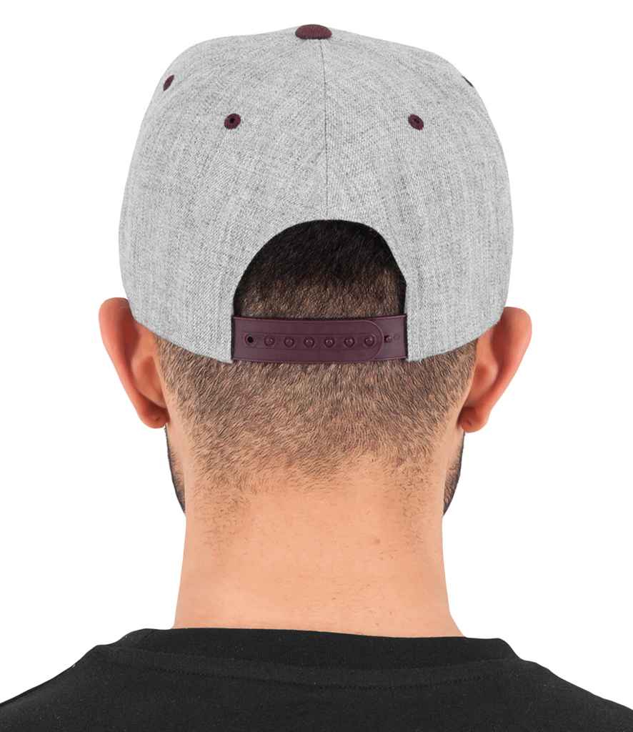 Flexfit Two Tone Classic Snapback Cap - Heather Grey/Maroon (F6089MT)
