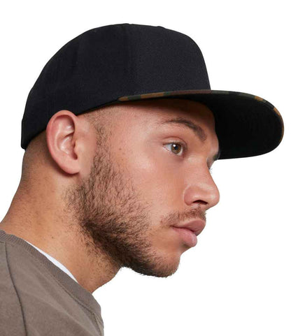 Flexfit Two Tone Classic Camo Snapback Cap - Black/Green Camo (F6089TC)