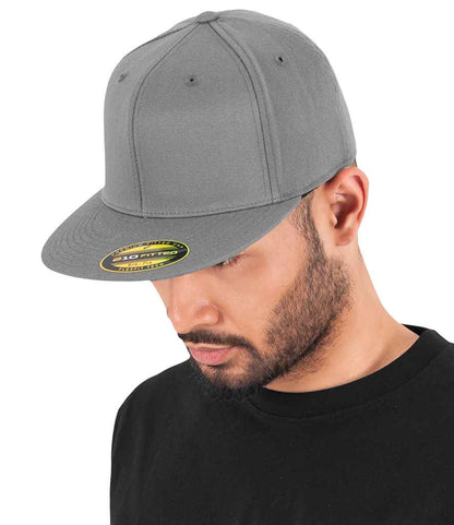 Flexfit Premium 210 Fitted Cap - Black (F6210)