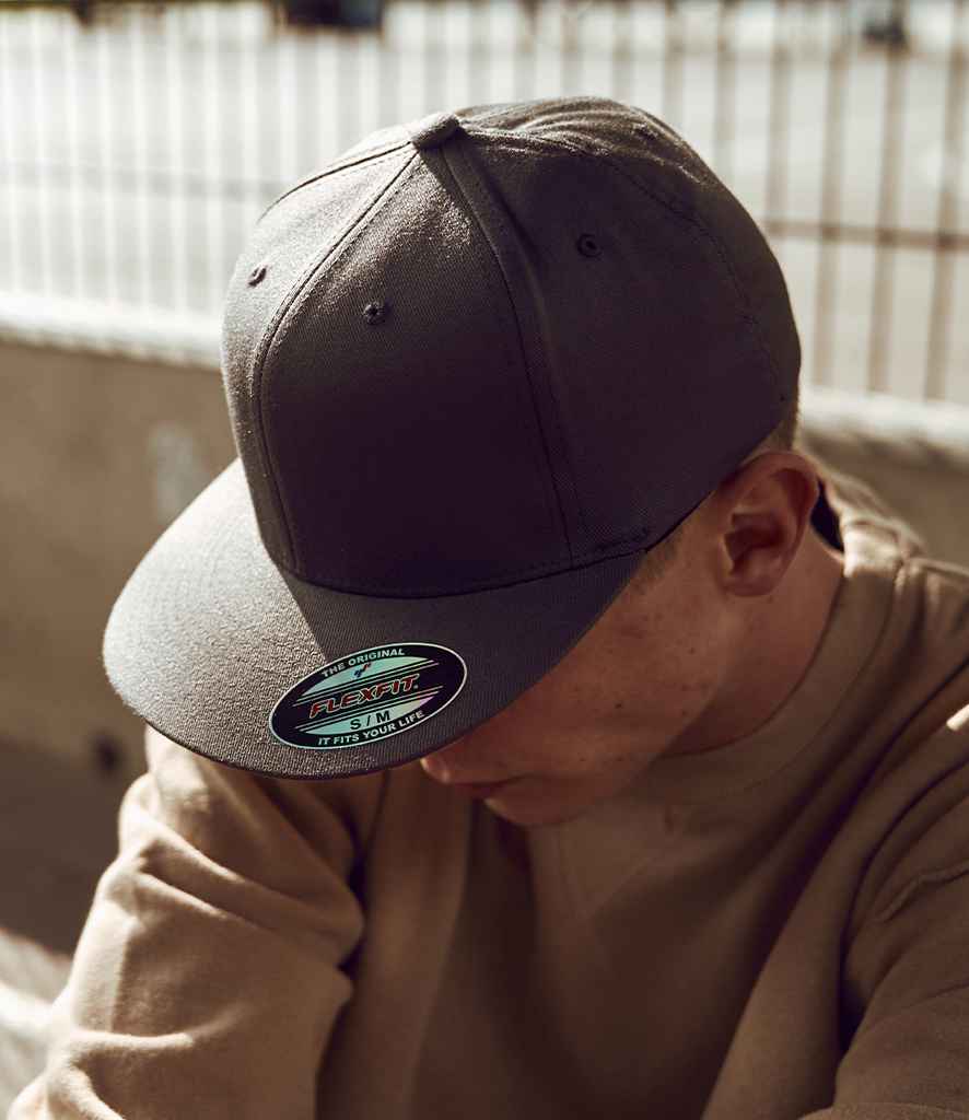 Flexfit Flat Visor Cap - Black (F6277FV)