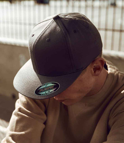 Flexfit Flat Visor Cap - Black (F6277FV)