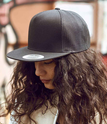 Flexfit 5 Panel Retro Trucker Cap - Black (F6506)