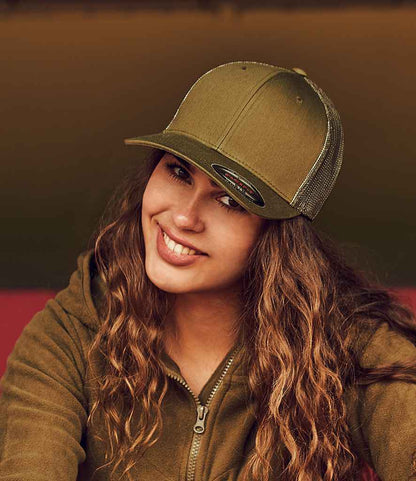 Flexfit Retro Trucker Cap - Buck (F6606)