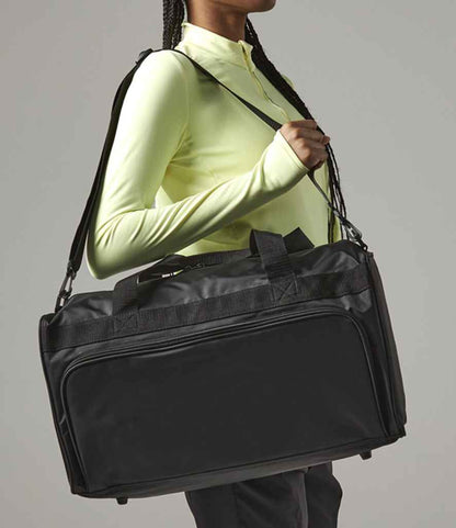 Quadra Advertising Holdall - Black (QD45)