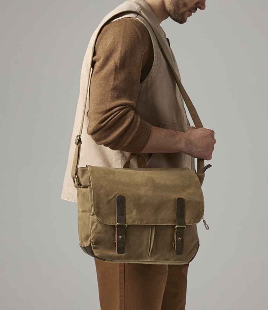 Quadra Heritage Waxed Canvas Messenger - Desert Sand (QD653)