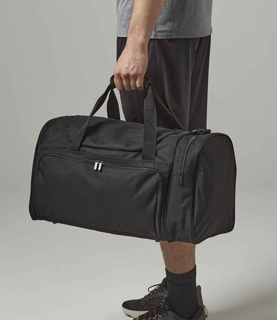 Quadra Universal Holdall - Black (QD74)