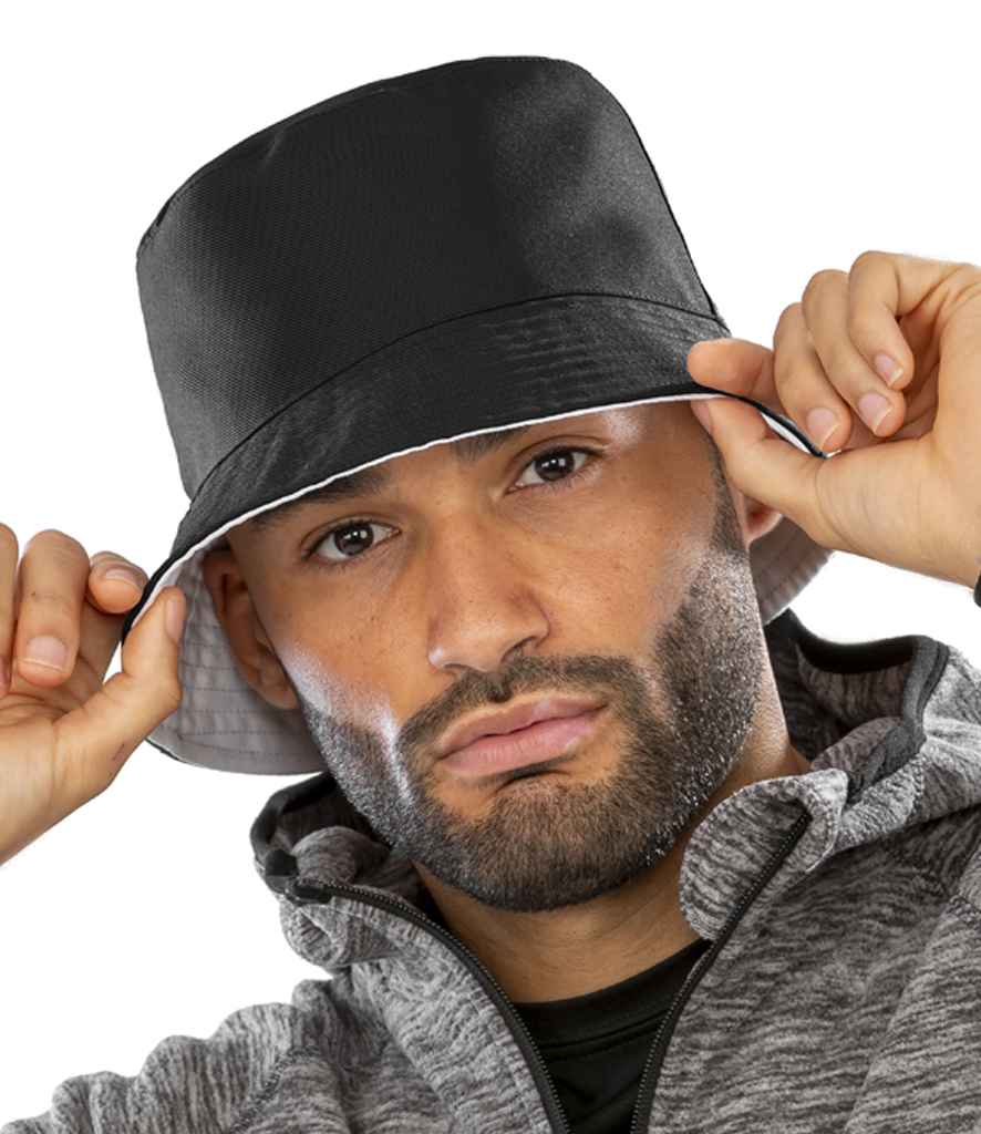Result Genuine Recycled Core Reversible Bucket Hat - Black/White (RC985)