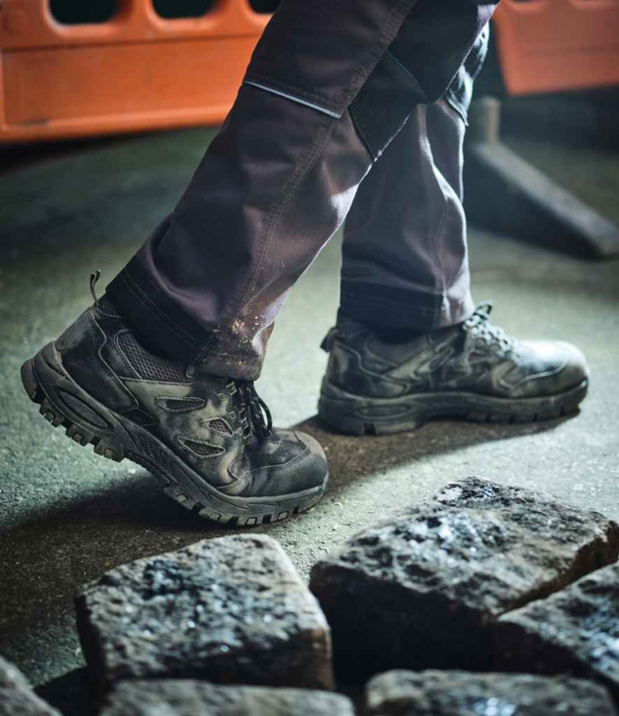 Regatta Safety Footwear Regatta Safety Footwear Mudstone S1P Safety Trainers - Black/Granite (RG597)