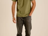 Fruit of the Loom Iconic 195 T-Shirt - Red (SS620)