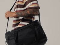 BagBase Recycled Large Cooler Shoulder Bag - Black (BG290)